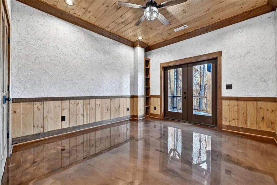 Spacious, unfurnished interior of a new home in , Ellijay (Image 16).