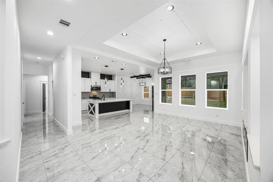 Image 21 of a home in .