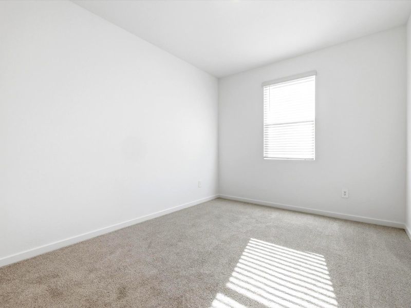 Spacious, unfurnished interior of a new home in Bella Vista Farms Estate Series, San Tan Valley (Image 11).