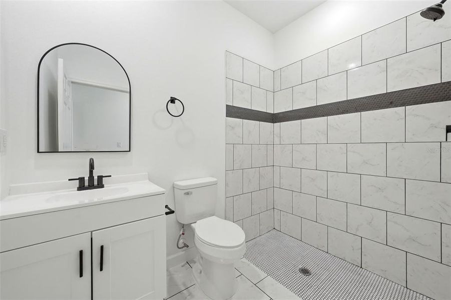 Furnished interior view inside a new home in , Haines City (Image 39).