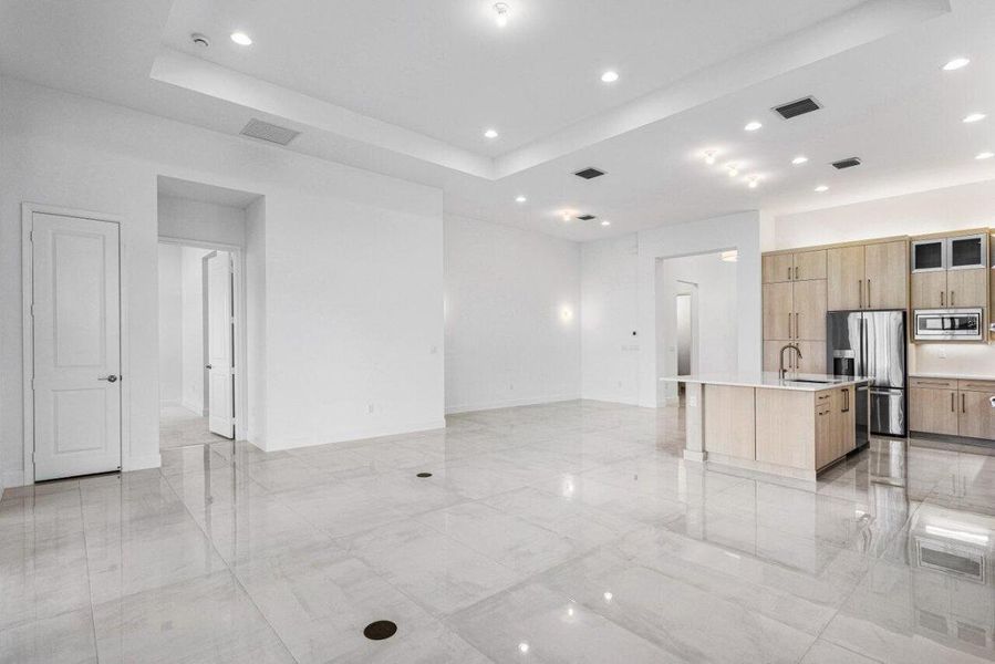 014-11002VioletMeadowStreet-BoyntonBeach