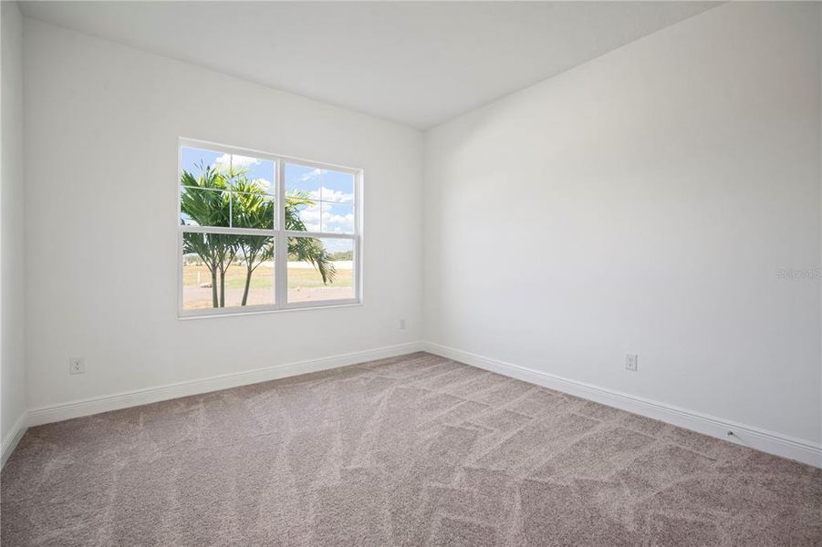 Spacious, unfurnished interior of a new home in Fieldstone, Plant City (Image 14).