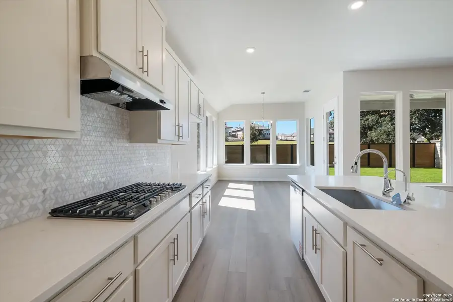 Furnished interior view inside a new home in Meyer Ranch, New Braunfels (Image 7). Furnished interior view inside a new home in Meyer Ranch, New Braunfels (Image 7).