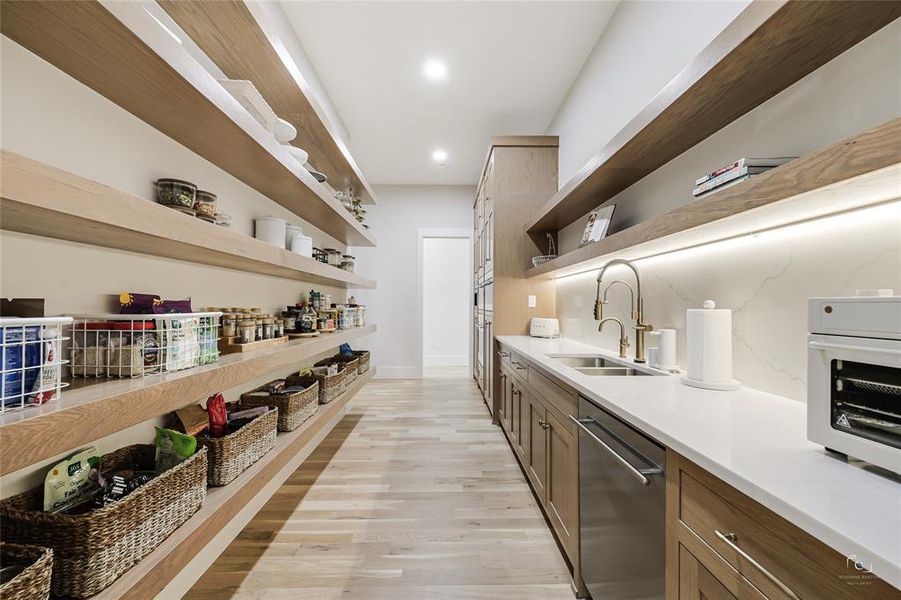 Furnished interior view inside a new home in , Fairview (Image 27).