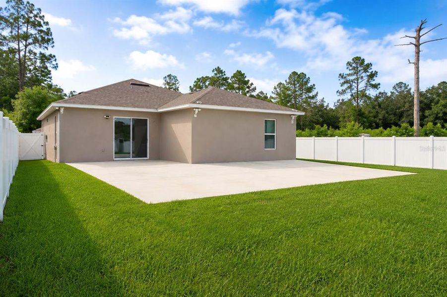 Exterior details and patio area of a home in Poinciana, Poinciana (Image 3). Exterior details and patio area of a home in Poinciana, Poinciana (Image 3).