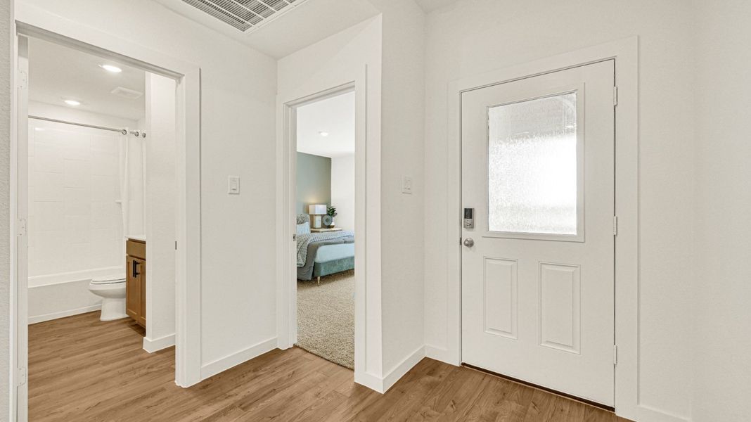 Spacious, unfurnished interior of a new home in Evergreen, Rosenberg (Image 21). Spacious, unfurnished interior of a new home in Evergreen, Rosenberg (Image 21).