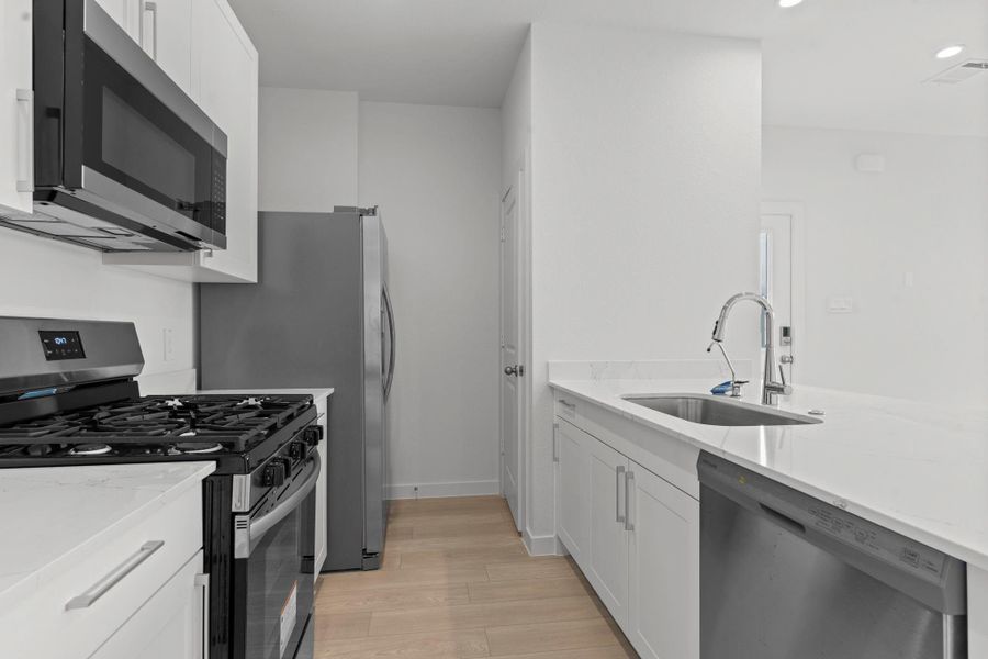 *Images and 3D tour are for illustration only and options may vary from home as built.