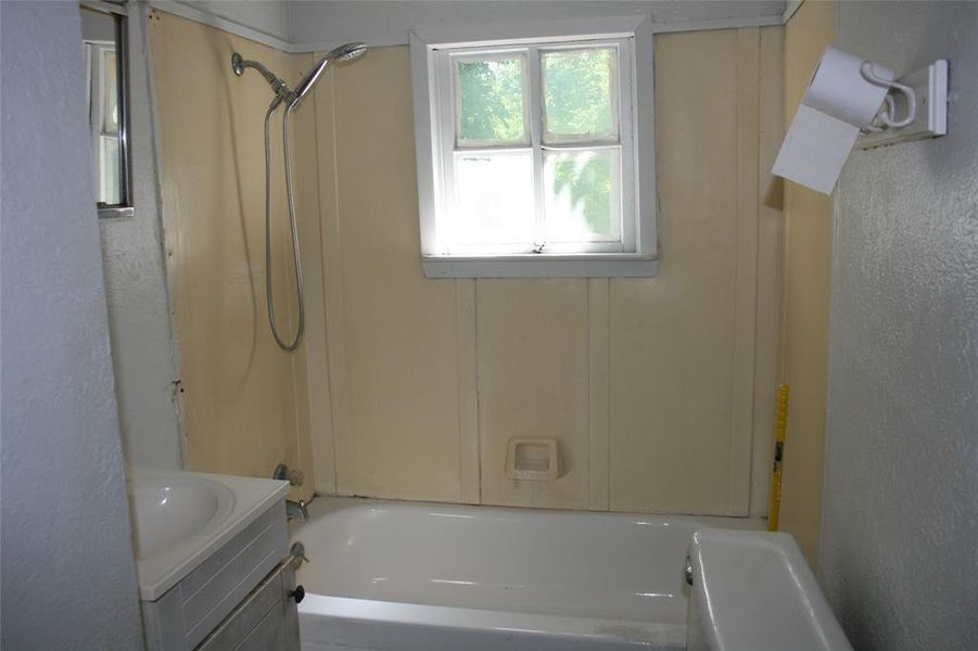 Image 12 of a home in .