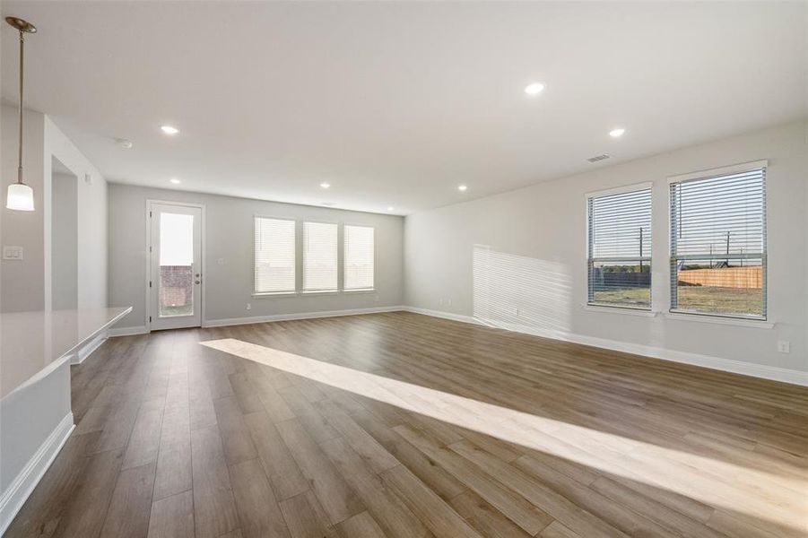 Spacious, unfurnished interior of a new home in Arbors at Legacy Hills, Celina (Image 19). Spacious, unfurnished interior of a new home in Arbors at Legacy Hills, Celina (Image 19).