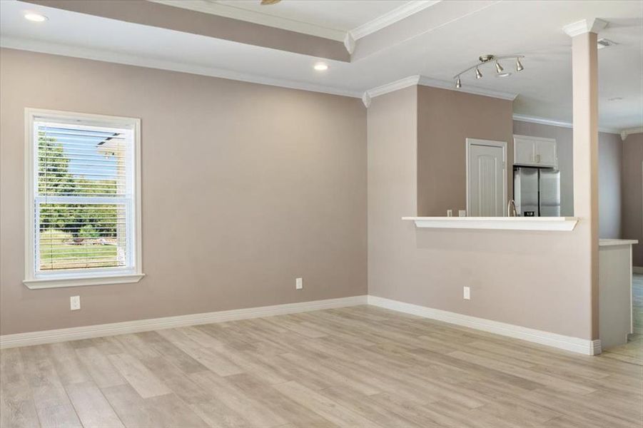 Spacious, unfurnished interior of a new home in , Corsicana (Image 22).