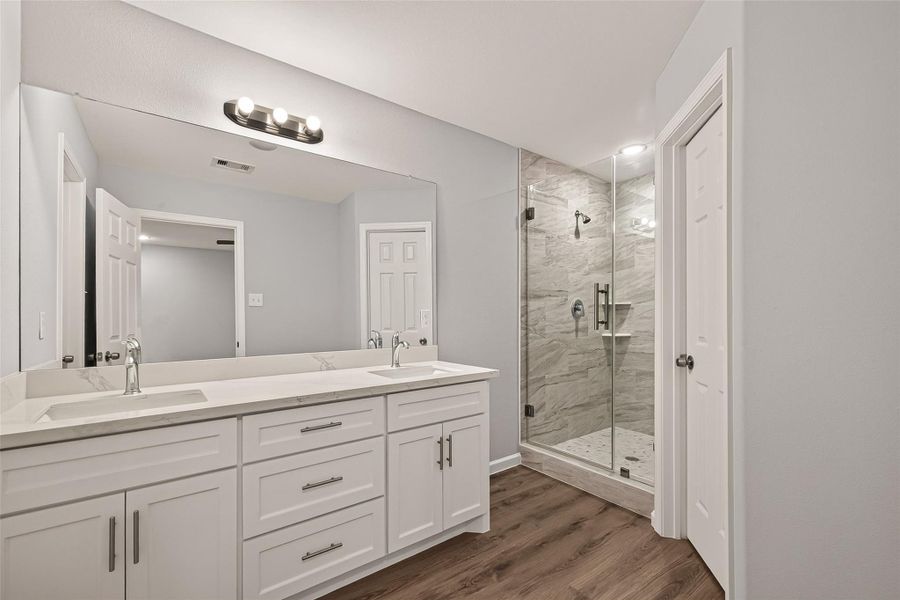 Furnished interior view inside a new home in , Houston (Image 9).