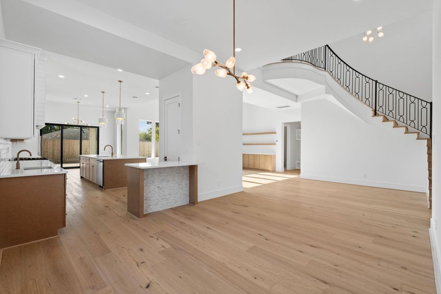 Image 47 of a home in .