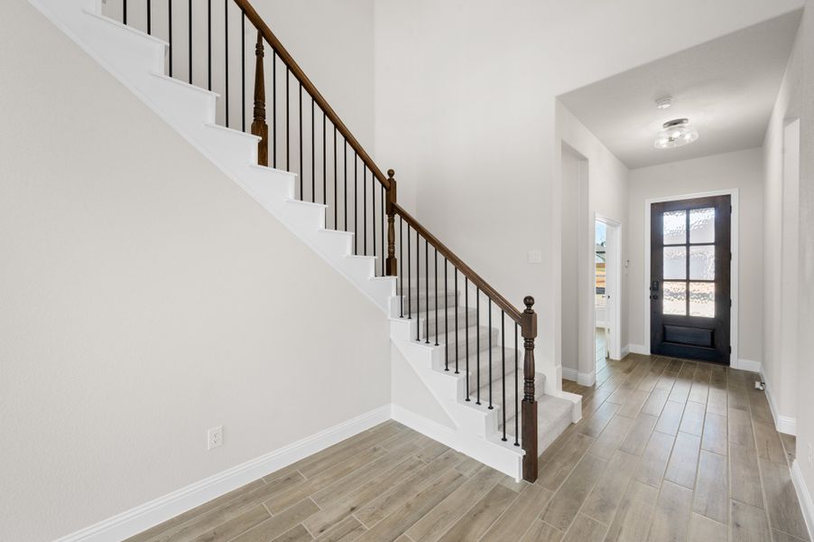 Spacious, unfurnished interior of a new home in Mockingbird Hills - Signature Series, Joshua (Image 13).