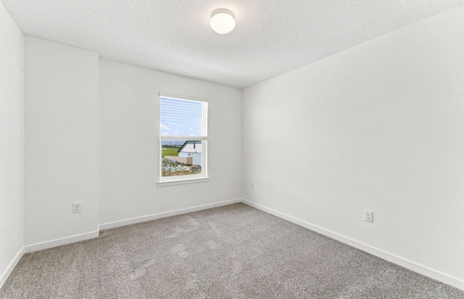 Spacious, unfurnished interior of a new home in Seaire, Parrish (Image 15).