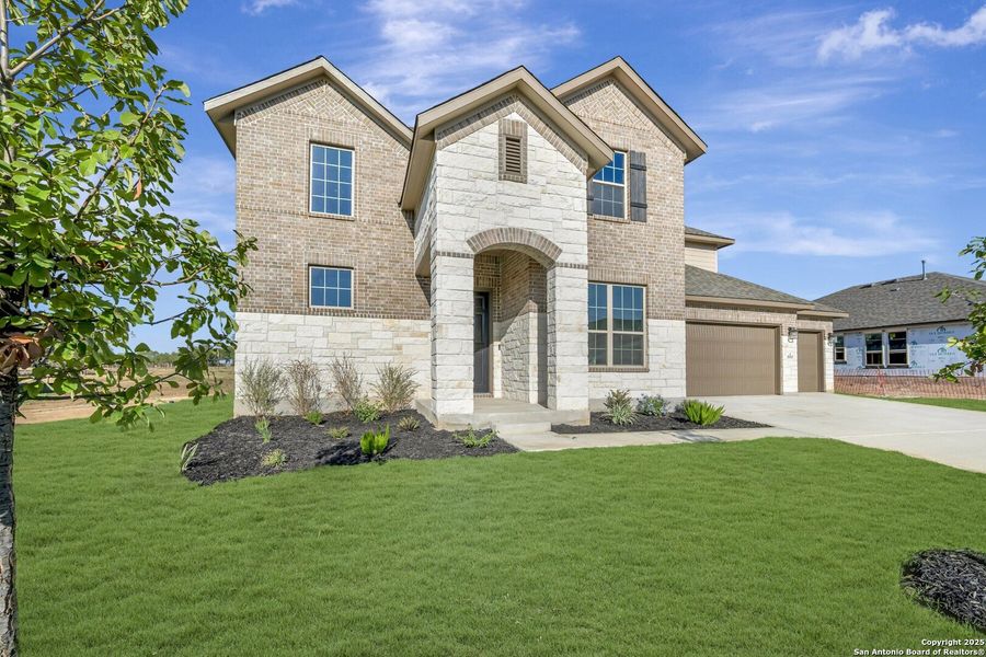 Exterior details and patio area of a home in Preserve at Annabelle Ranch, San Antonio (Image 16).
