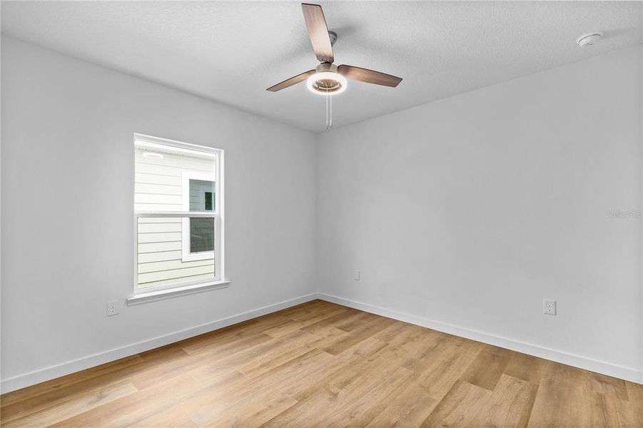 Spacious, unfurnished interior of a new home in , Eustis (Image 22).