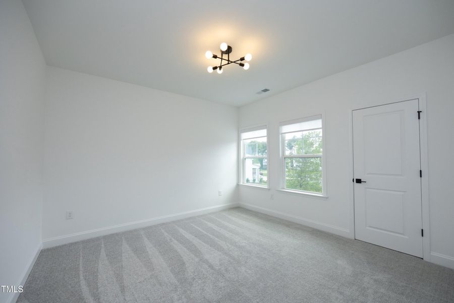 54Bedroom4 54Bedroom4