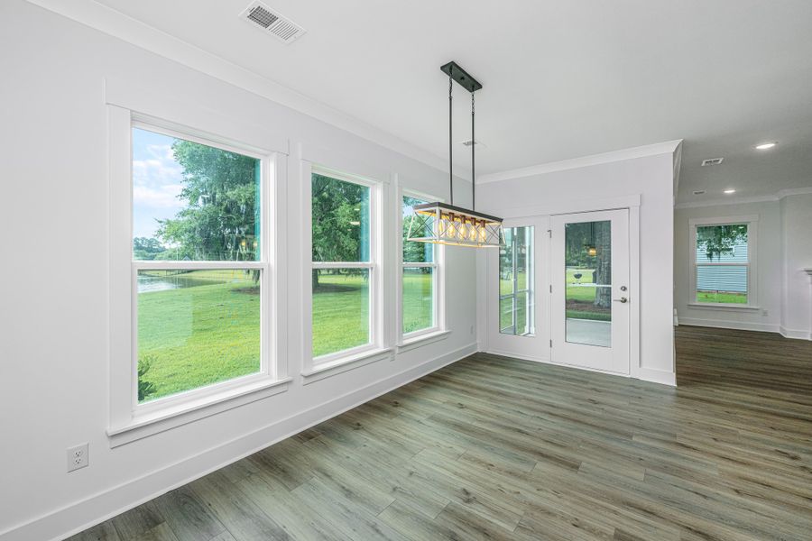 Representative unfurnished interior of a home built from the Brewster by Center Park Homes in Central Estates, Summerville (Image 27).
