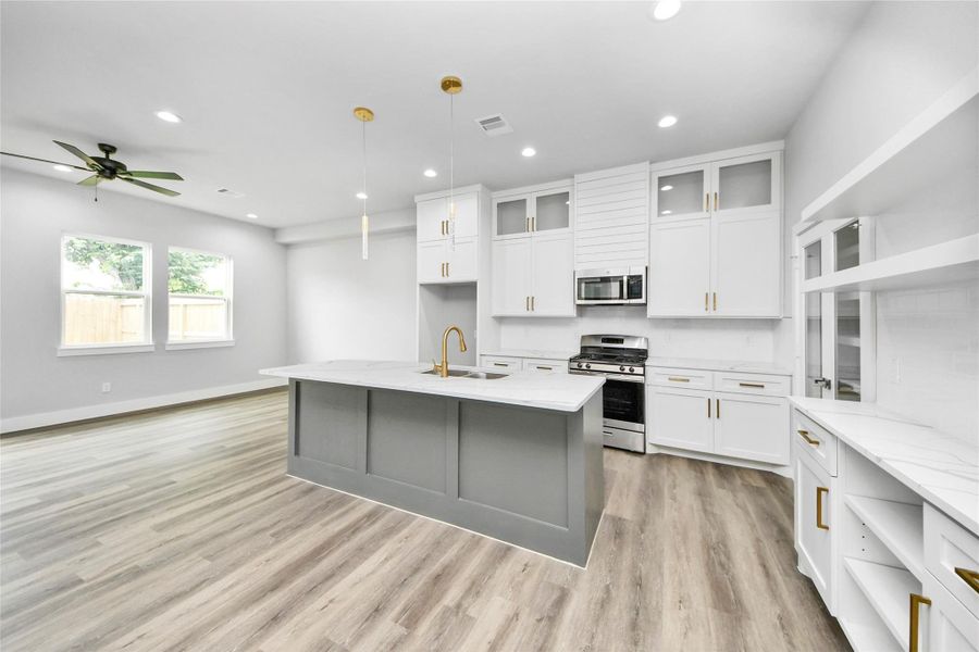 Furnished interior view inside a new home in , Houston (Image 7).
