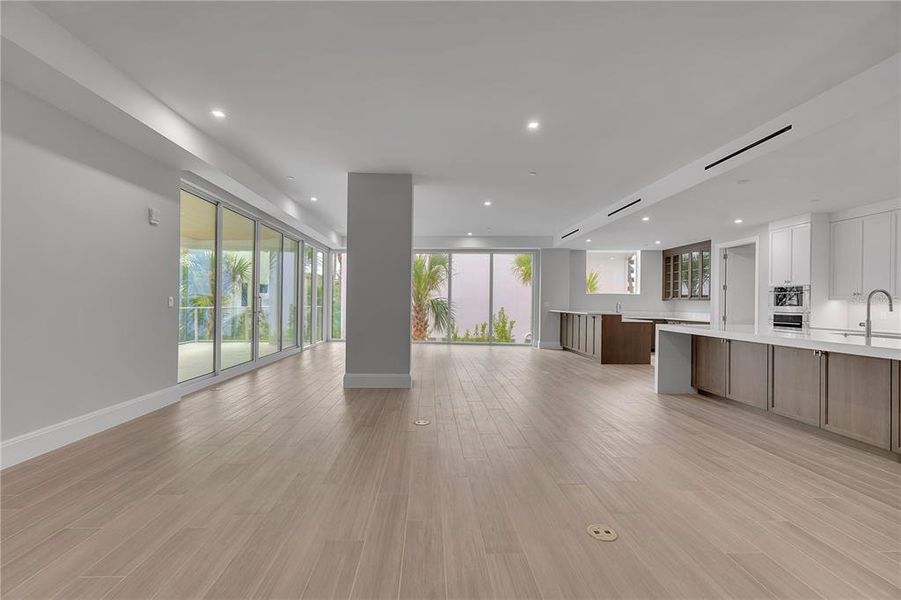 Spacious, unfurnished interior of a new home in , Sarasota (Image 21). Spacious, unfurnished interior of a new home in , Sarasota (Image 21).