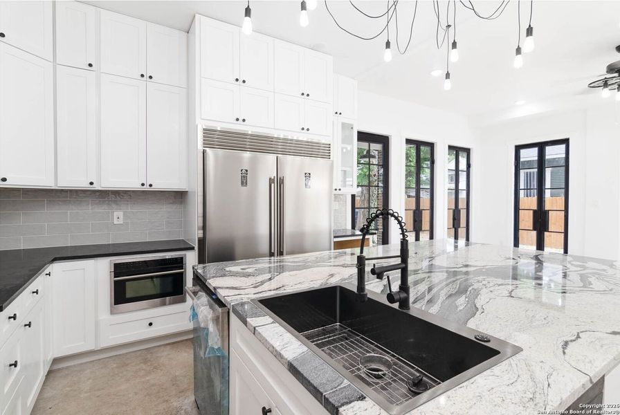 Furnished interior view inside a new home in , San Antonio (Image 7).