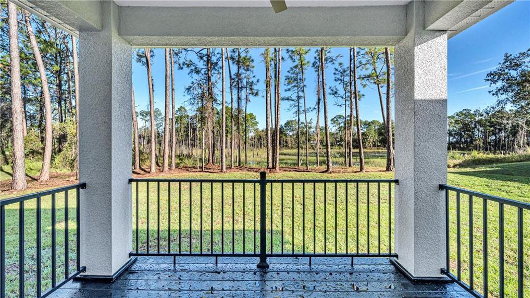 Exterior details and patio area of a home in , Deltona (Image 18).