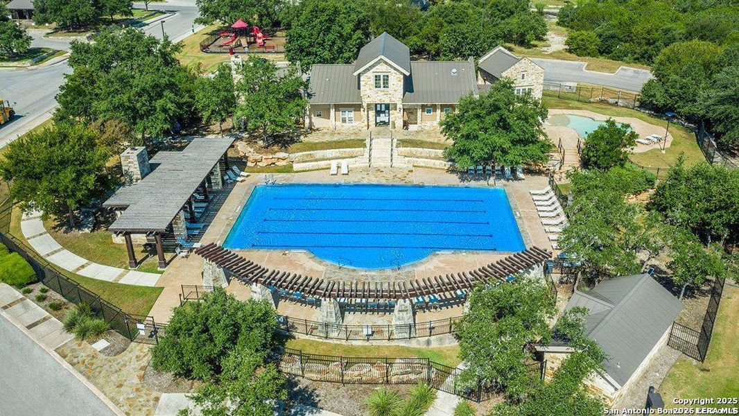 Community amenities in Redbird Ranch, San Antonio (Image 28).