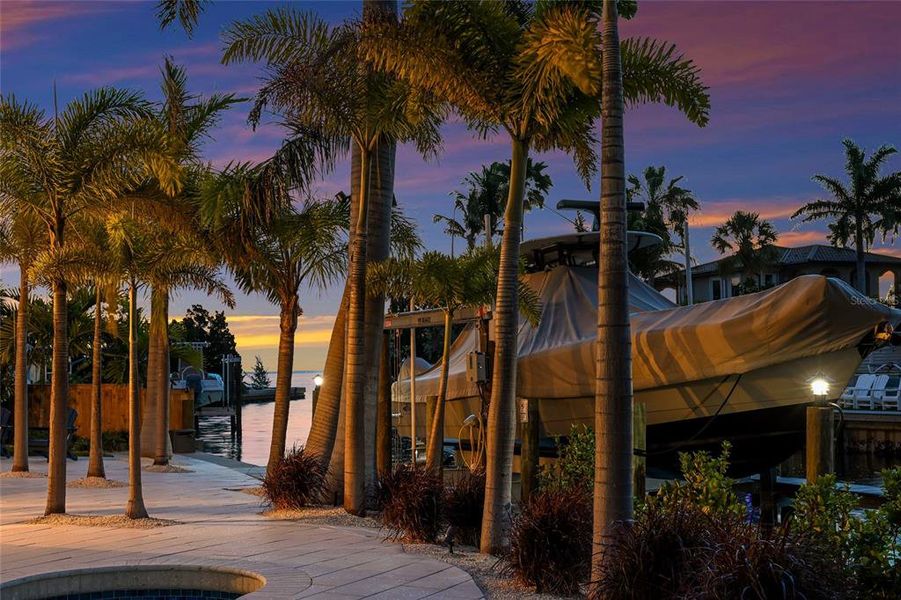 Community amenities in , Bradenton Beach (Image 68).