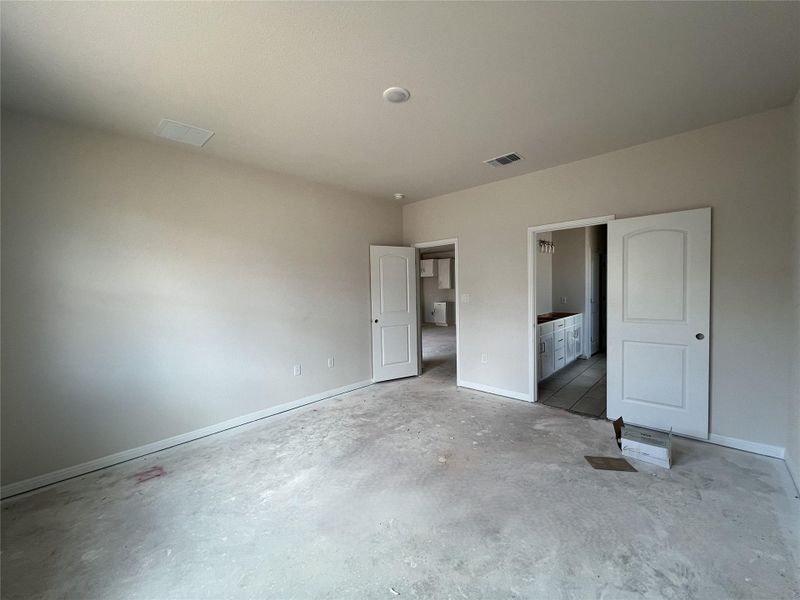 In-progress construction of a new home in Rolling Glen, Hutto, TX (Image 18).