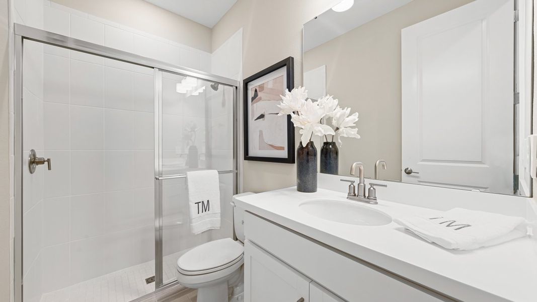 Representative furnished interior of a home built from the Grenada by Taylor Morrison in Indigo Creek, Apollo Beach (Image 16).
