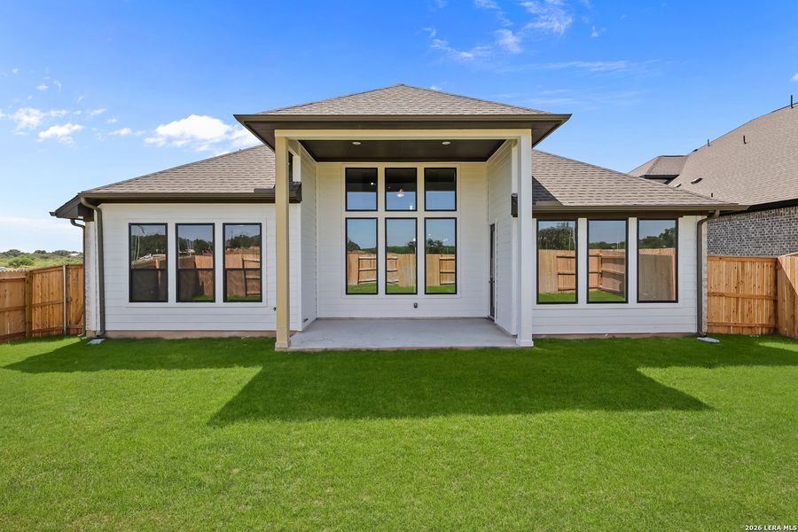 Exterior details and patio area of a home in Buffalo Crossing, Cibolo (Image 3).