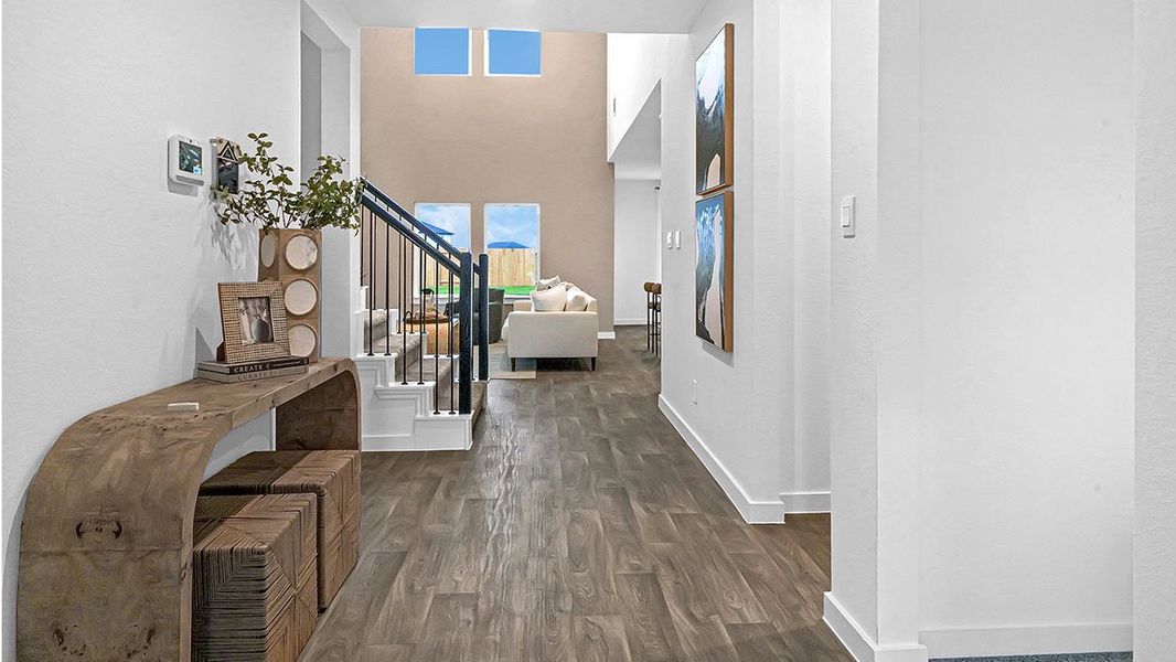 Furnished interior view inside a new home in Evergreen, Rosenberg (Image 4).