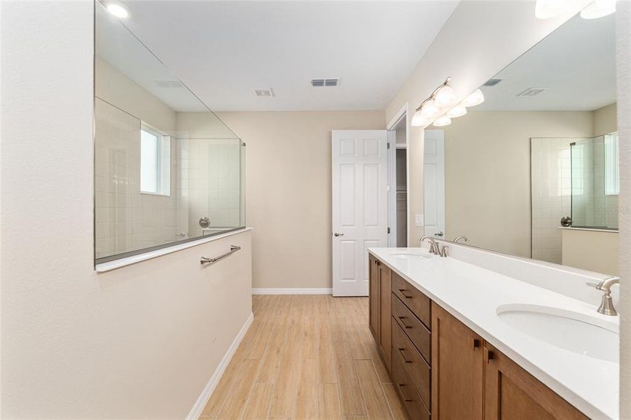 Furnished interior view inside a new home in , Ocala (Image 47).