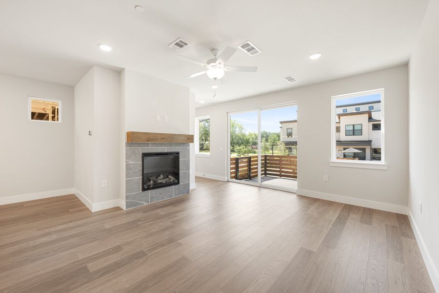 Spacious, unfurnished interior of a new home in Willow Grove Townhomes, Melissa (Image 25).