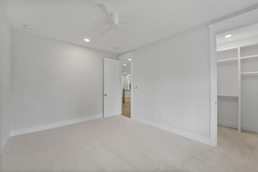 Spacious, unfurnished interior of a new home in , Johns Island (Image 48).