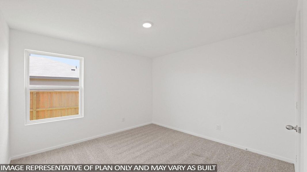 Spacious, unfurnished interior of a new home in Silverthorne, Conroe (Image 27).