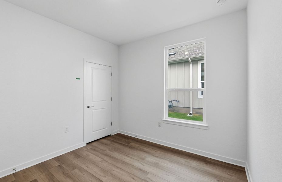 Spacious, unfurnished interior of a new home in Sun City Texas, Georgetown (Image 14). Spacious, unfurnished interior of a new home in Sun City Texas, Georgetown (Image 14).