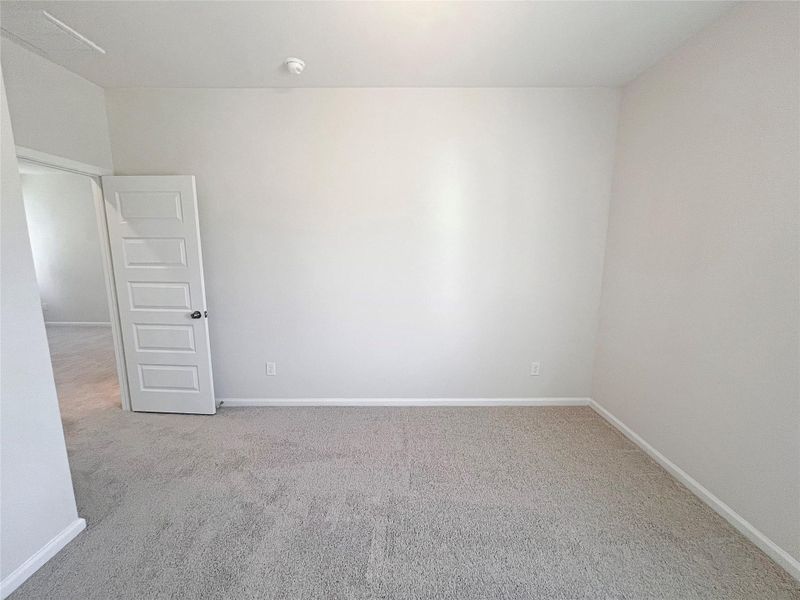 The Robin II- Bedroom 2