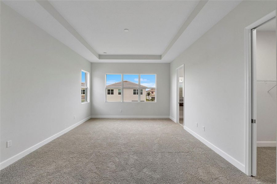 Spacious, unfurnished interior of a new home in , Loxahatchee (Image 34).