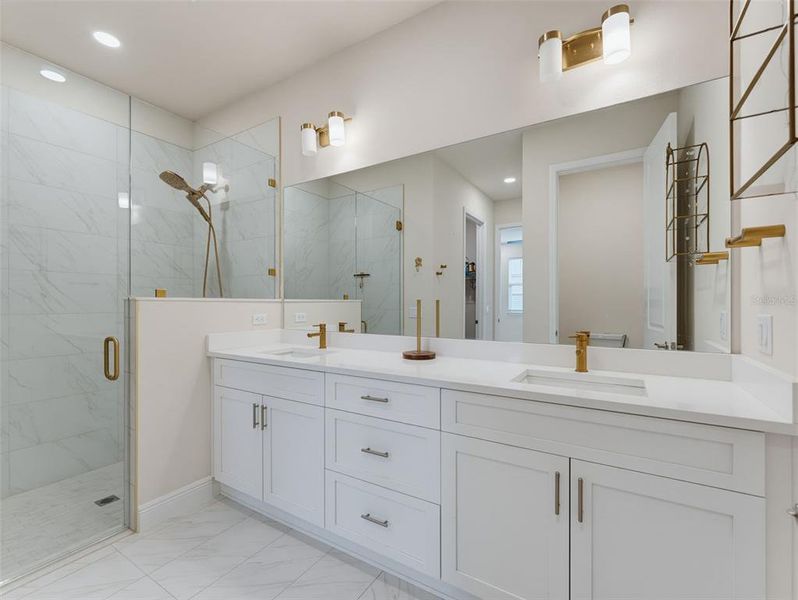 Furnished interior view inside a new home in , Clearwater (Image 19).