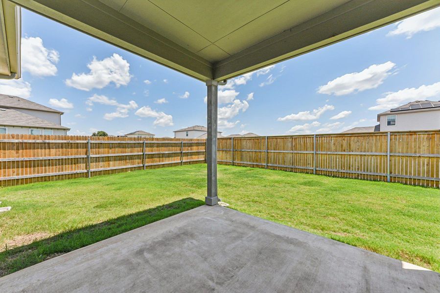 Exterior details and patio area of a home in Stonewall Ranch, Liberty Hill (Image 3).