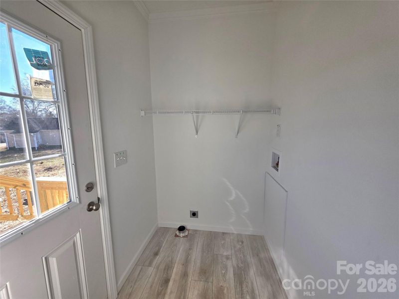 Spacious, unfurnished interior of a new home in , Gastonia (Image 8).