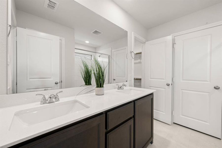 15004 Amantes-Primary Suite-3