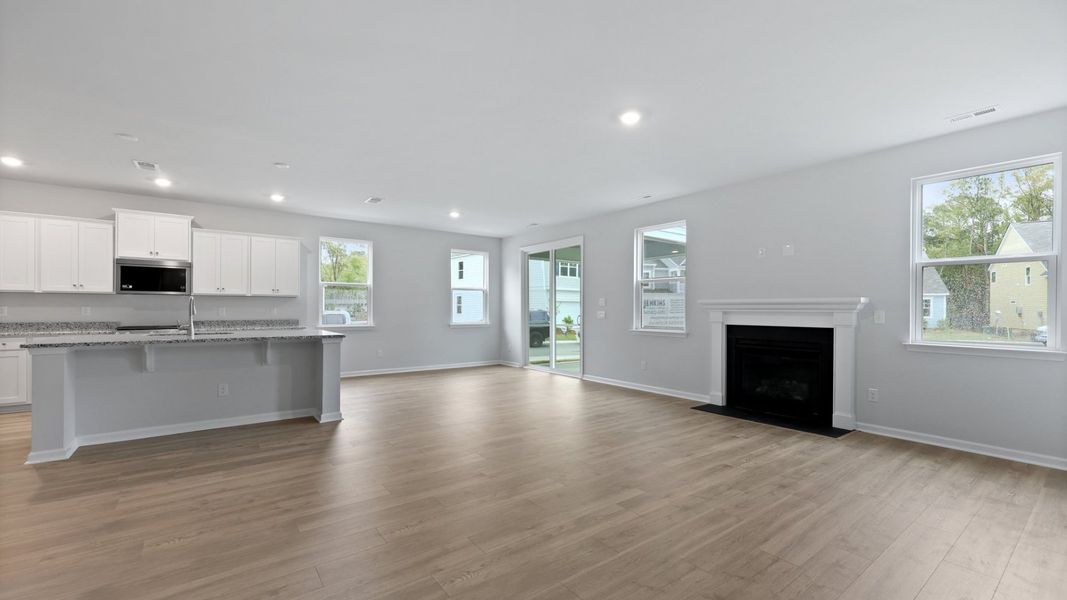 Representative unfurnished interior of a home built from the HARBOR OAK by D.R. Horton in Founders Corner, Summerville (Image 23).