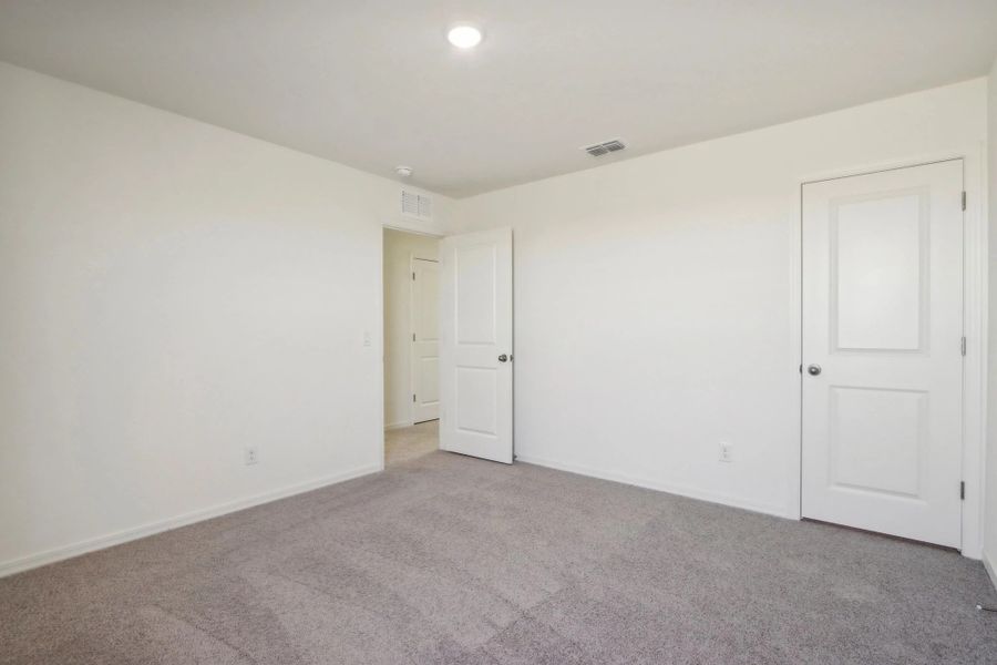 Representative unfurnished interior of a home built from the Eclipse by Starlight Homes in Skyline Village, San Tan Valley (Image 24).