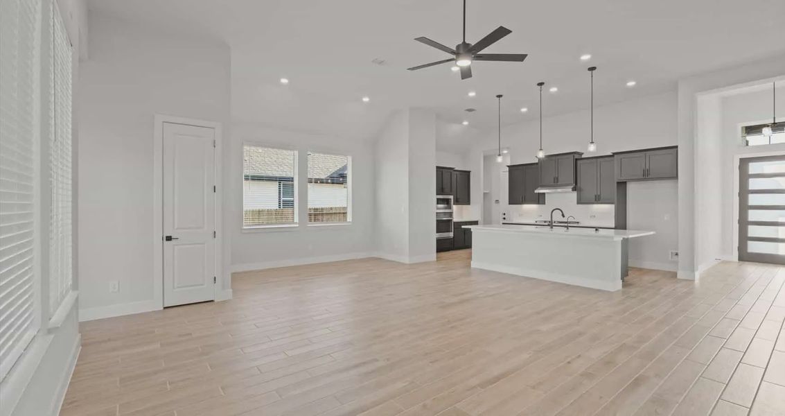 Representative unfurnished interior of a home built from the Summerton by Chesmar Homes in Village at Three Oaks, Seguin (Image 10).