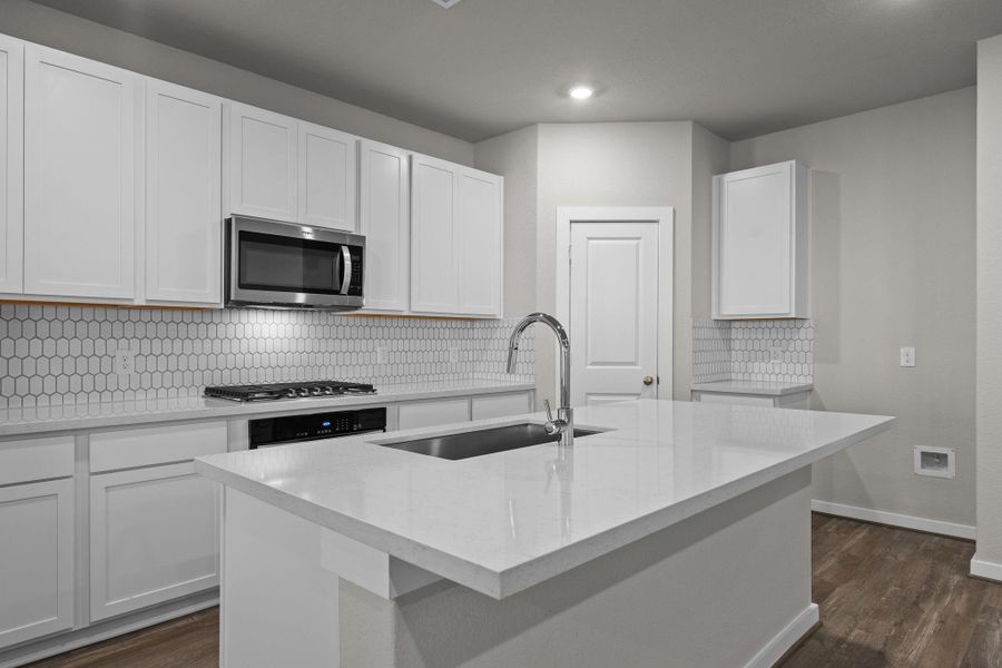 Furnished interior view inside a new home in Westridge Cove, Conroe (Image 10). Furnished interior view inside a new home in Westridge Cove, Conroe (Image 10).