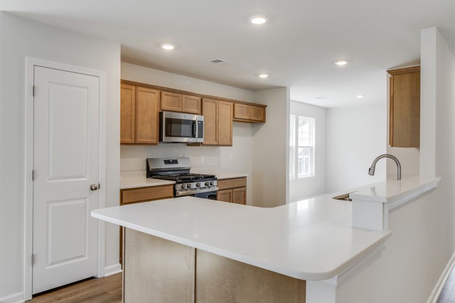 Furnished interior view inside a new home in Bluefield, Lexington (Image 14).