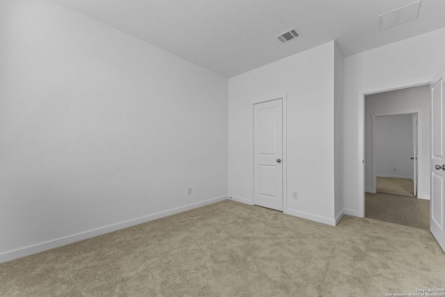 Spacious, unfurnished interior of a new home in Hidden Trails: Coastline Collection, Bulverde (Image 21). Spacious, unfurnished interior of a new home in Hidden Trails: Coastline Collection, Bulverde (Image 21).