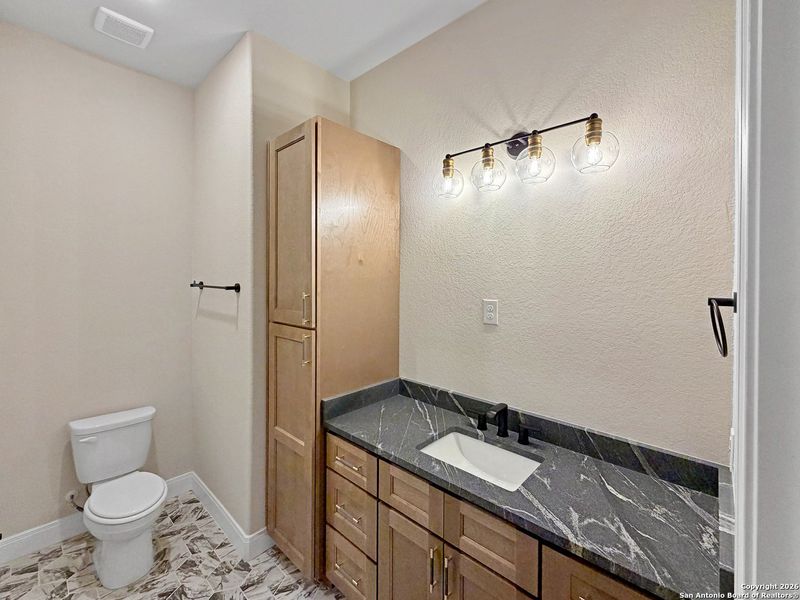 Furnished interior view inside a new home in , Bulverde (Image 17).